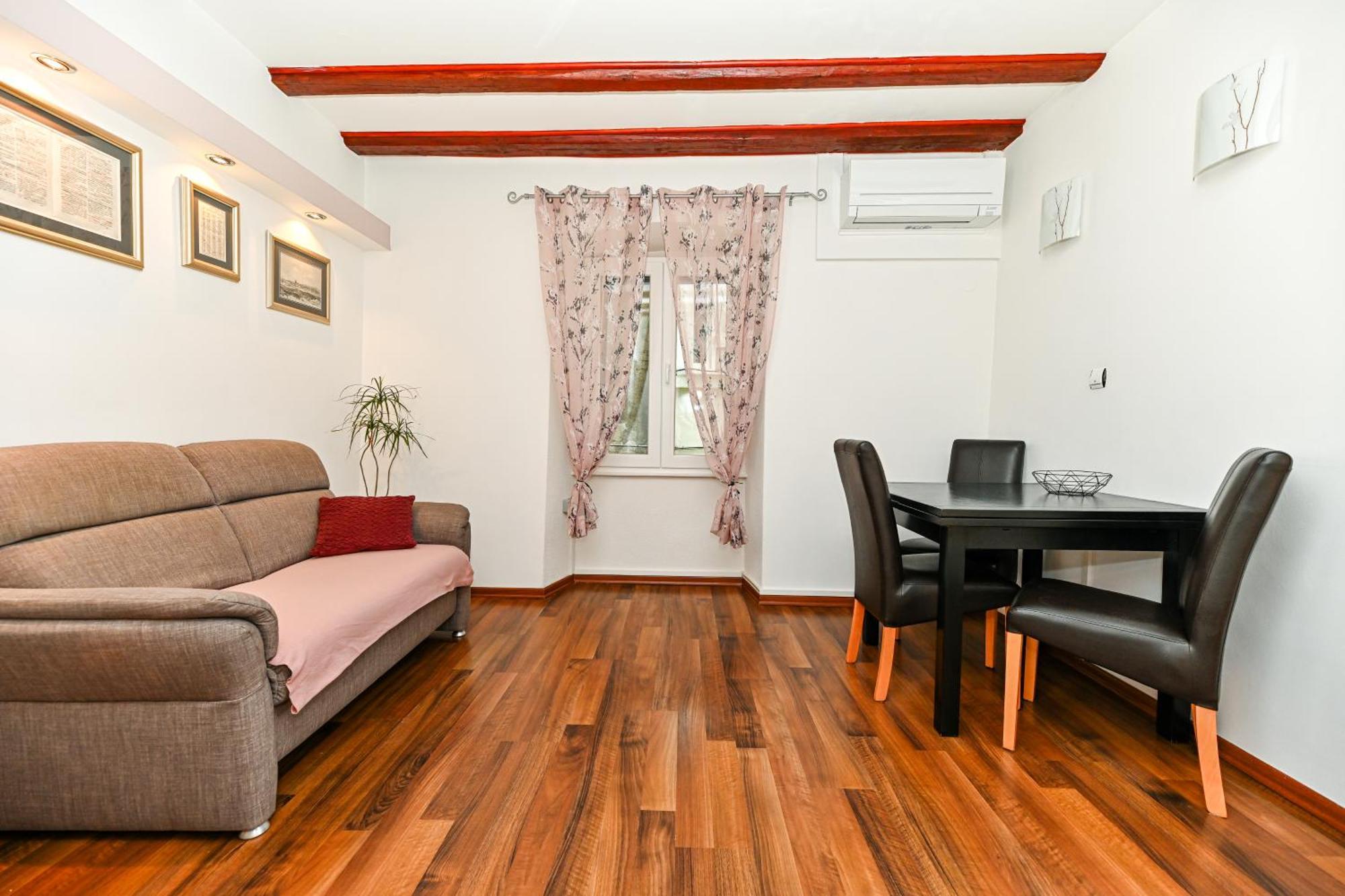 זאדאר Apartment Aldora מראה חיצוני תמונה