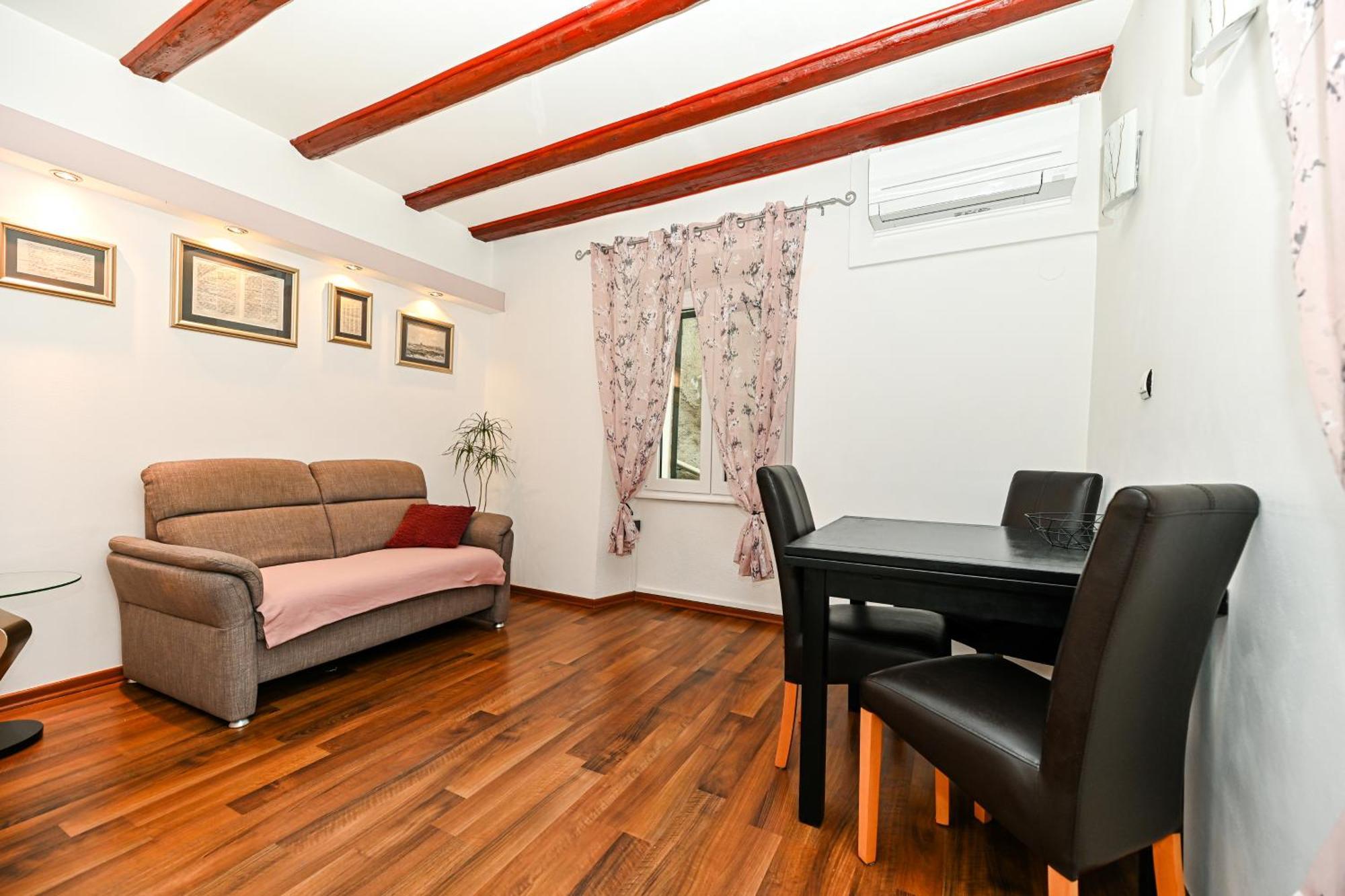 זאדאר Apartment Aldora מראה חיצוני תמונה
