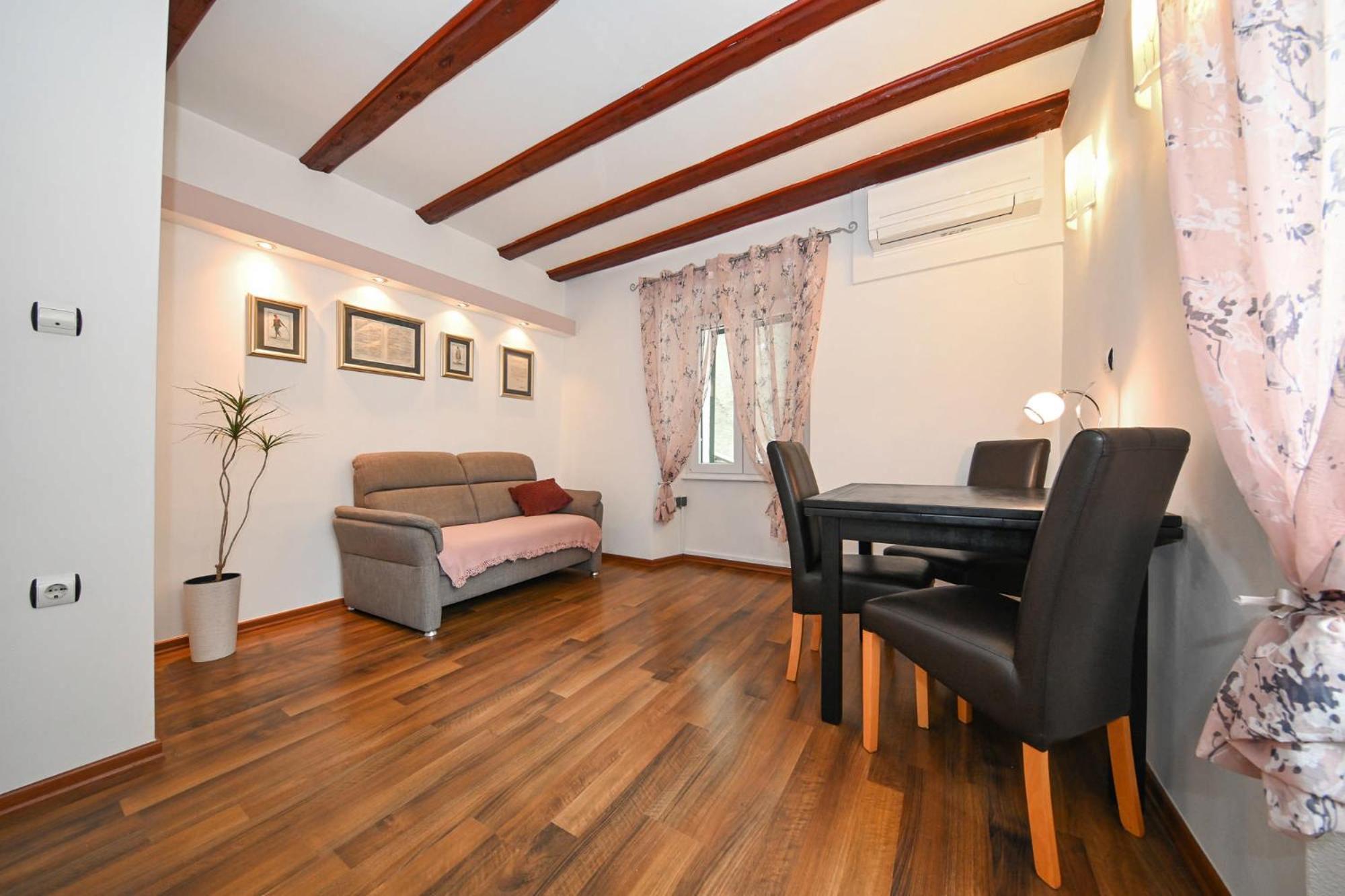 זאדאר Apartment Aldora מראה חיצוני תמונה