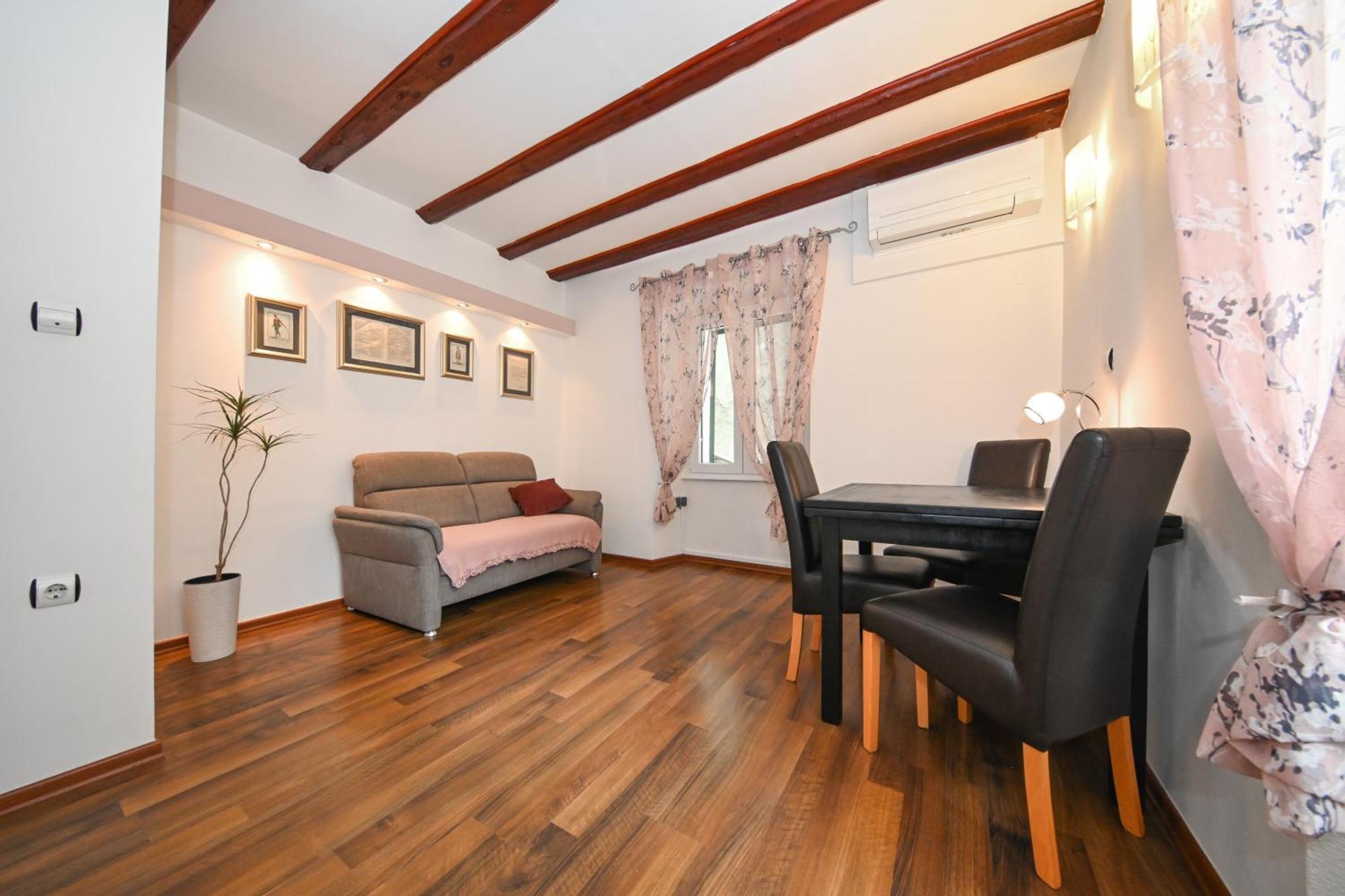 זאדאר Apartment Aldora מראה חיצוני תמונה